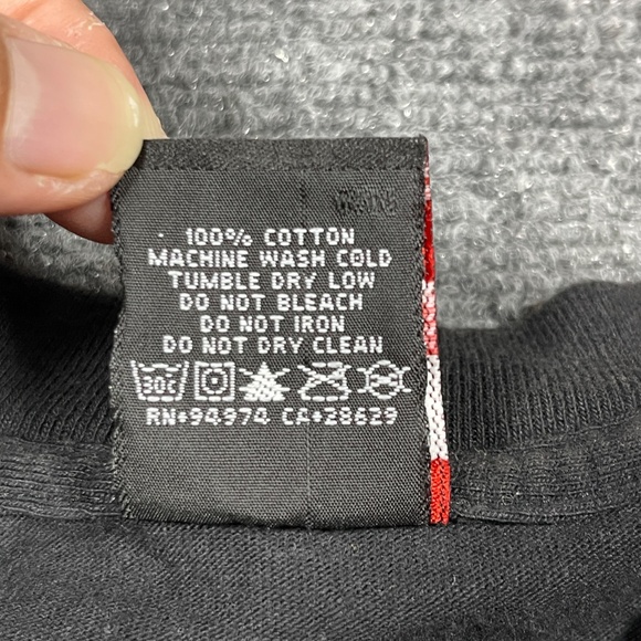 Stussy x Undefeated "Play Dirty" Black T-Shirt Mens Size XL #1009 - Picture 5 of 8